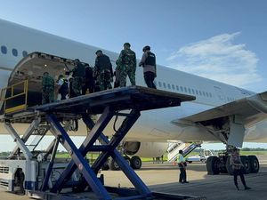 Densus 88 Antiteror Usut Ancaman Bom Pesawat Saudia Tujuan Surabaya