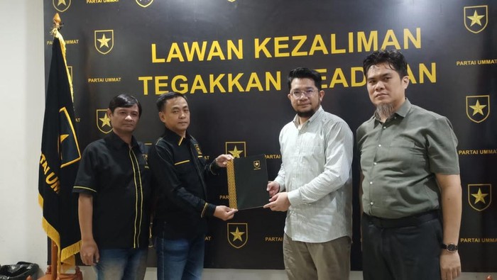 Plt Sekretaris Partai Ummat Jatim, Ibnu Saichoni
