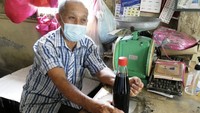 Ini dia hasil kecap asin buatan Hup Teck yang melalui proses fermentasi sekitar 6 bulan. Jenisnya merupakan dark soya sauce yang banyak dipakai dalam masakan Chinese. Foto: Instagram wyetravelmalaysia