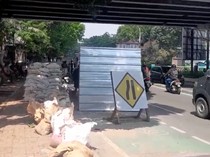 Video Proyek Galian Kabel Jakarta yang Nggak Pas Waktunya