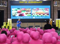 Saat Ratusan Istri Polisi di Magetan Diajak Perangi Perut Buncit