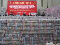 Panggung Uang Korupsi CPO yang Ditampilkan Kejagung Baru Rp 2 Triliun!