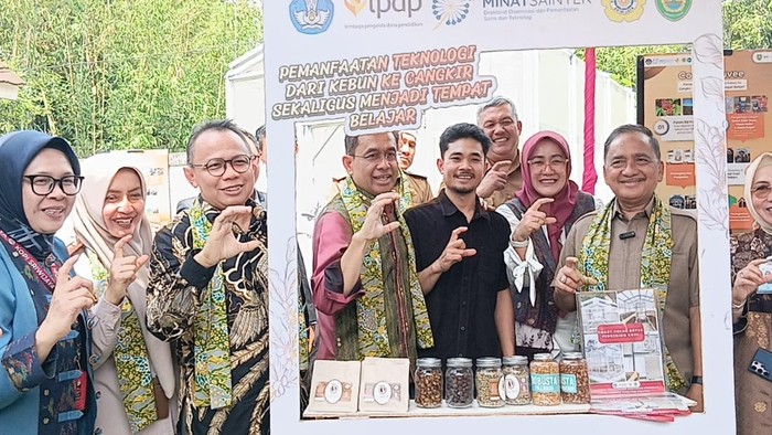 Roadshow 100.000 Sultan Muda Sumsel di SMKN 1 Jarai, Lahat.