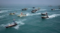 Selat Hormuz memiliki peran strategis yang sangat penting bagi perdagangan energi global. Melansir Al Jazeera, selat ini menjadi satu-satunya jalur laut menuju Teluk Persia, dan memisahkan Iran dari Oman dan Uni Emirat Arab. (Morteza Nikoubazl/NurPhoto via Getty Images) 