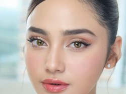 6 Pesona Syifa Hadju dengan Makeup Flawless di Pernikahan Al Ghazali & Alyssa