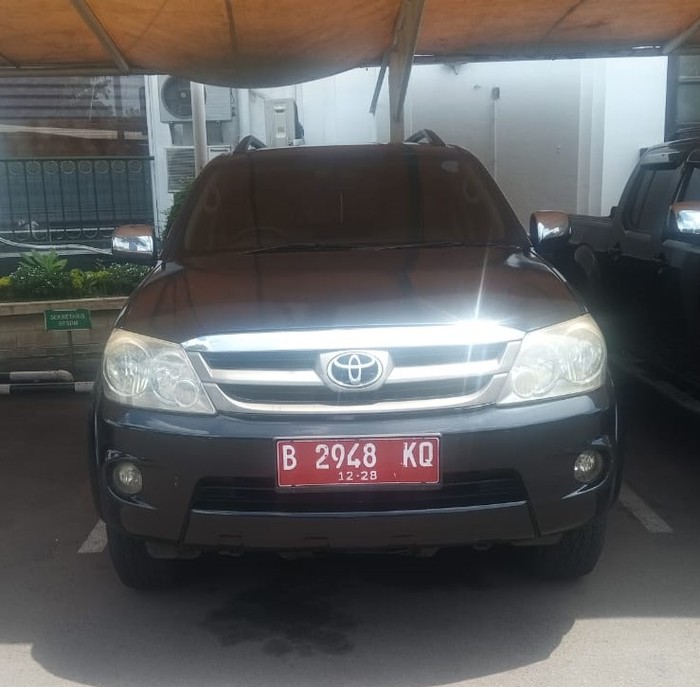 Toyota Fortuner dilelang mulai Rp 24 jutaan