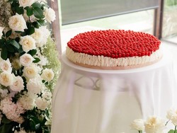 Lagi Tren, Wedding Cake Datar dan Lebar Seperti di Pernikahan Alyssa Daguise