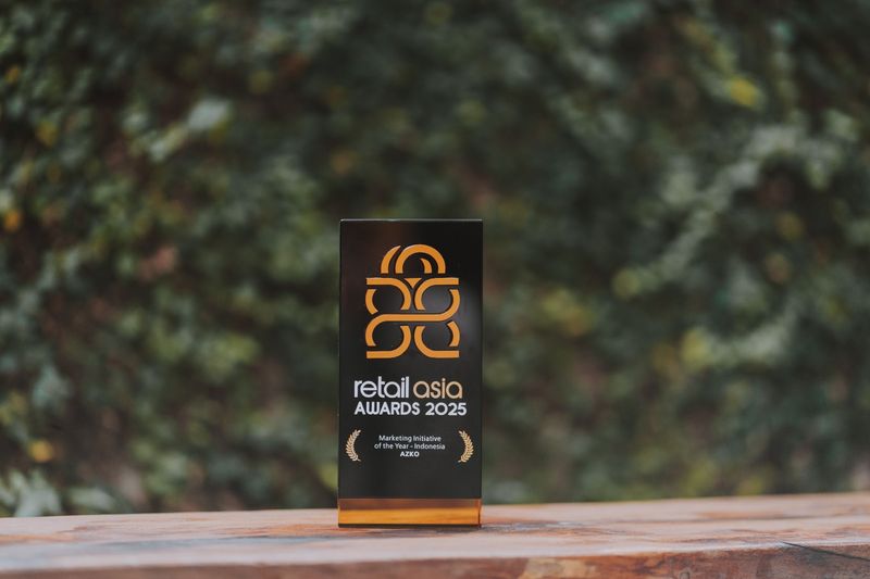 PT Aspirasi Hidup Indonesia (AHI) (ACES) melalui brand AZKO meraih penghargaan Marketing Initiative of the Year dalam ajang bergengsi Retail Asia Awards 2025.