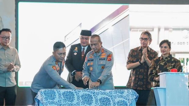 Bupati Bogor Rudy Susmanto dalam acara peresmian Pos Gadong Hoegeng, Pos Soebianto hingga peresmian Jalan Jenderal Hoegeng Iman Santoso