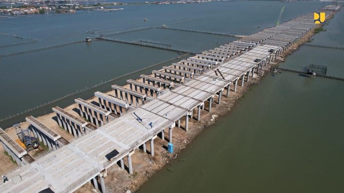 Jalan tol Semarang-Demak