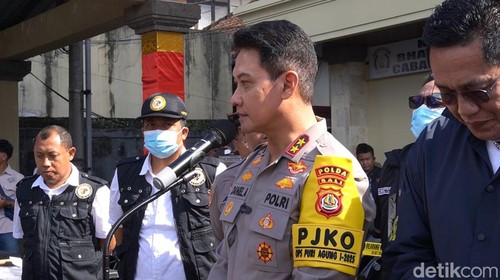 Kapolda Bali Irjen Daniel Adityajaya dalam konferensi pers di Mapolres Badung, Rabu (18/6/2025).