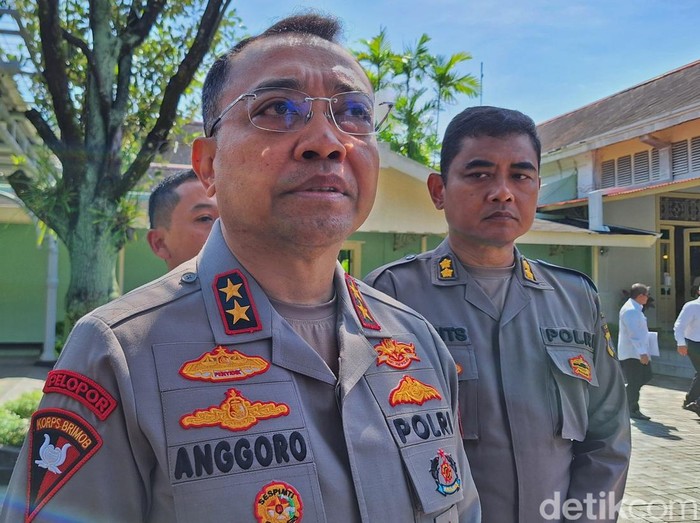 Kapolda DIY, Irjen Anggoro Sukartono saat ditemui di Kompleks Kepatihan Kota Jogja, Rabu (18/6/2025).