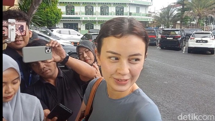 Kimberly Ryder saat ditemui di Polres Jakarta Selatan.