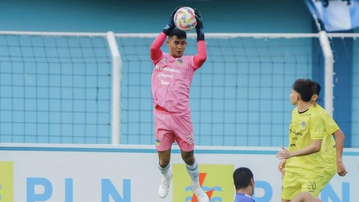Eks Kiper PSM Makassar Harlan Suardi Absen 2 Bulan Akibat Cedera Lutut
