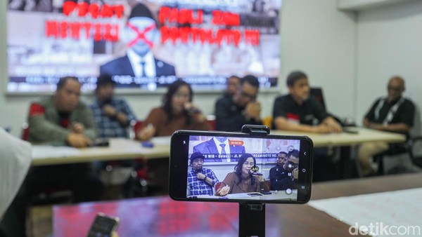 Kisruh Penulisan Ulang Sejarah, Aliansi Organ 98 Ancam Demo Fadli Zon