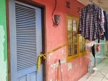 Kontrakan Pink Saksi Bisu Suami Bunuh Istri