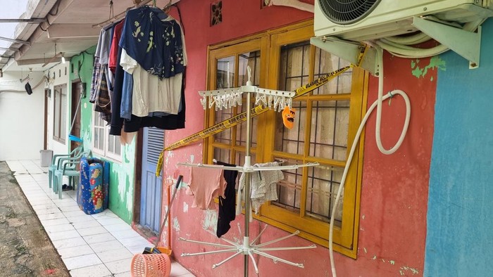 Kontrakan TKP Suami Bunuh Istri di Tangsel Kini Dipasang Garis Polisi