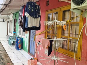 Kontrakan TKP Suami Bunuh Istri di Tangsel Kini Dipasangi Garis Polisi