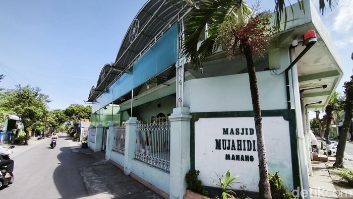 Masjid Mujahidin yang berada di Desa Manang, Grogol, Sukoharjo.
