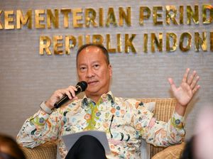 Menperin Ingatkan Industri RI Bersiap Hadapi Dampak Perang Iran-Israel