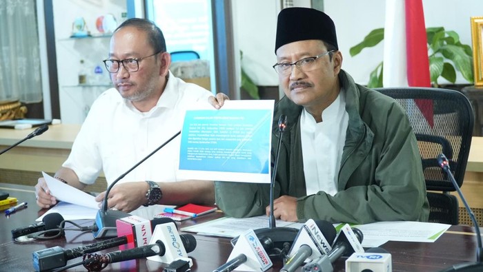 Menteri Sosial Saifullah Yusuf