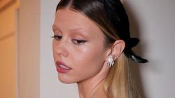 Mia Goth Jadi Villain Galaksi, Bakal Duel Sama Ryan Gosling di Star Wars!