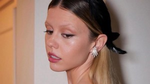 Mia Goth bakal mulai syuting akhir tahun ini di Inggris, Star Wars: Starfighter tayang 28 Mei 2027. Foto: Instagram Mia Goth