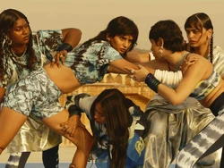 Nike Gandeng Desainer India, Angkat Teknik Pewarnaan Tradisional Kuno