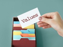 Hubungan Pendidikan Nilai dengan Moral dan Etika dalam Kehidupan Sehari-hari