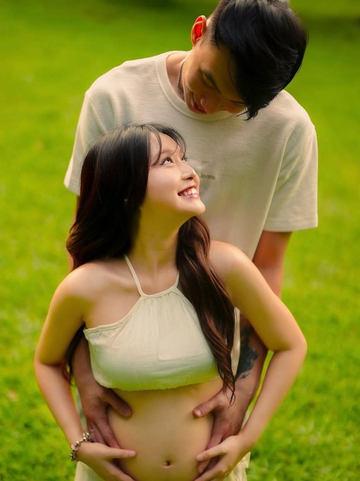 Nita Vior Nita Vior hamil anak pertama