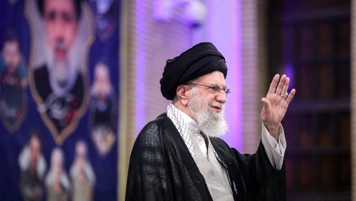 Penasihat Khamenei Bantah Isu Tewas Kena Rudal Israel: Saya Masih Hidup!