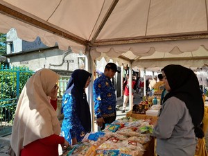 Warga Apresiasi Pemprov Sulsel Gelar Gerakan Pangan Murah di Kandea Makassar