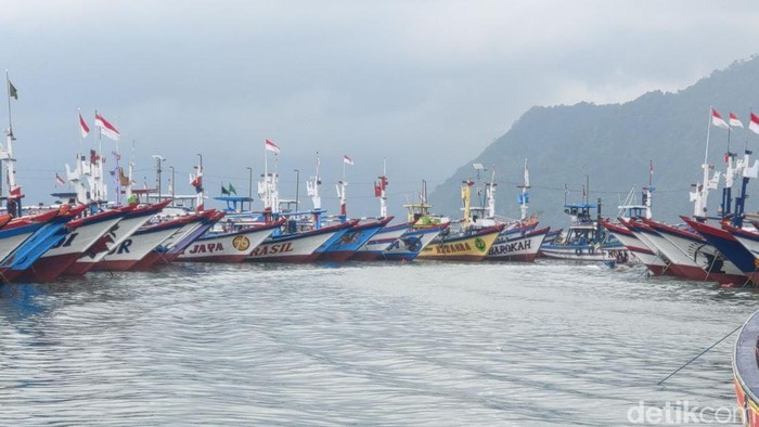 Perairan pantai selatan Trenggalek