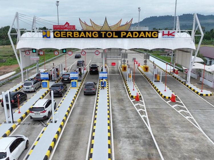 Melihat dari Dekat Tol Pertama di Sumatera Barat
