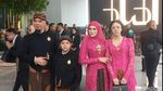 Penampilan Mulan Jameela dan Ahmad Dhani Tiba di Lokasi Unduh Mantu