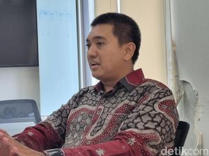 Reaksi Eks Penyidik KPK Soal Yaqut Kini Berstatus Tahanan Rumah