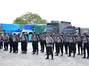 Gunung Lewotobi Meletus, Polda NTT Kirim 94 Personel ke Flores Timur