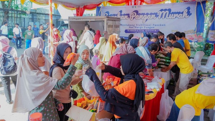 Bazar murah di Gresik