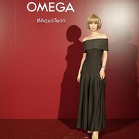 Danielle NewJeans mengejutkan publik dengan kehadirannya di acara peluncuran jam tangan mewah ‘OMEGA Aqua Terra 30 mm’ di Jepang pada Rabu (18/6/2025). Pasalnya grup KPop NewJeans masih terlibat sengketa hukum dengan anak perusahaan HYBE, ADOR usai memilih hengkang meski kontraknya belum berakhir. Foto: Getty Images for Omega/Tomohiro Ohsumi