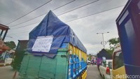 Ini aksi ODOL, Over dimensi itu penambahan casis. Dengan kebijakan ini, kami menolak kenapa, ini imbasnya ke masyarakat juga, ujar Koordinator aksi sopir truk Bandung Selatan, Cecep Beetle, kepada awak media, Kamis (19/6/2025).
