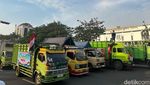 Jalan Pahlawan Penuh Truk Demo ODOL