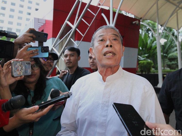 Eks Ketua DPRD Jatim Kusnadi Diperiksa KPK Terkait Kasus Dana Hibah