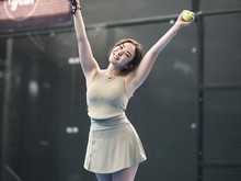 Potret Gisel Serius Main Padel, Awalnya Nolak Terus Potret Gisel Serius Main Padel, Awalnya Nolak Terus