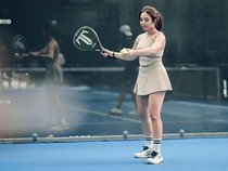 Gisel Akhirnya Nyemplung ke Padel