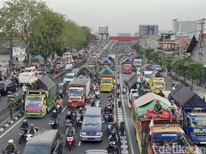 Zero ODOL Bisa Gagal Jika Cuma Tertibkan Truk, Ini Saran buat Pemerintah