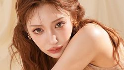 Kirara Asuka dalam Berbagai Pose dan POV