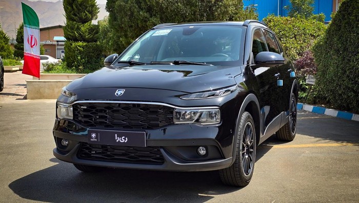 Mobil nasional Iran IKCO Reera