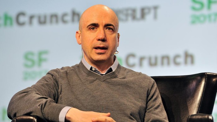 SAN FRANCISCO, CA - SEPTEMBER 18:  Founder of DST Global Yuri Milner speaks onstage during TechCrunch Disrupt SF 2017 at Pier 48 on September 18, 2017 in San Francisco, California.  (Photo by Steve Jennings/Getty Images for TechCrunch) *** Local Caption *** Yuri Milner