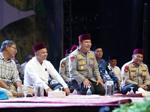 Bakti Religi dan Peduli Lingkungan Polda Riau Sambut HUT Bhayangkara ke-79