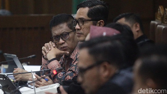 Menguliti Sosok Harun Masiku dari Kesaksian Hasto Kristiyanto